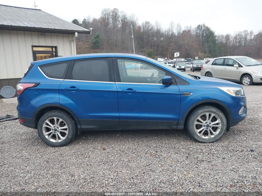 2017 Ford Escape Se VIN: 1FMCU9GD4HUC33006 Lot: 43713707
