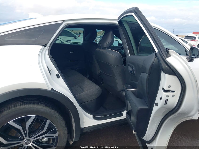 2023 Toyota Crown Xle VIN: JTDAAAAF3P3000853 Lot: 43713768