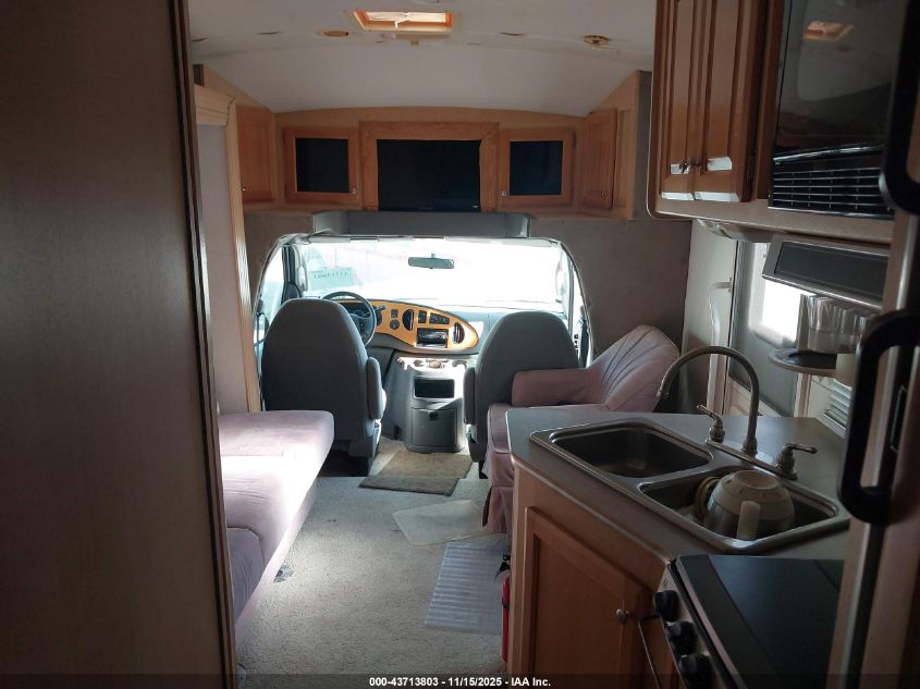 2004 Ford E-450 Cutaway Standard VIN: 1FDXE45S94HA15844 Lot: 43713803