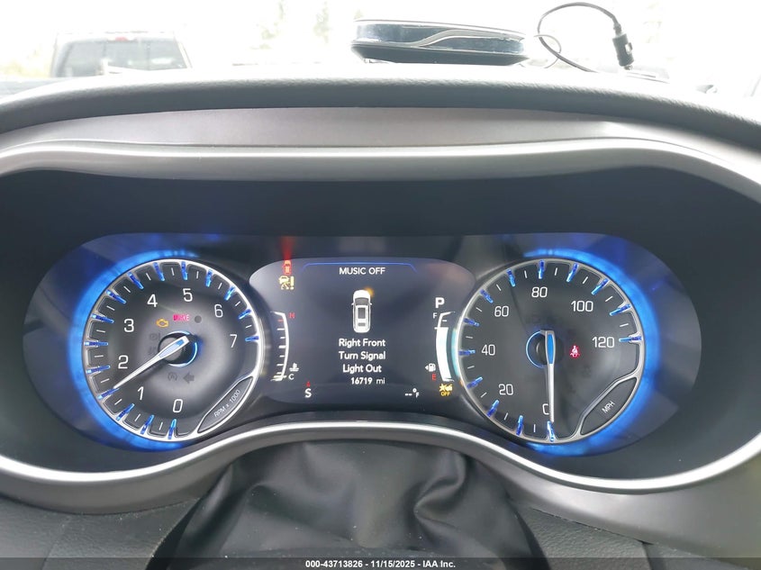 2C4RC1BG9SR584955 2025 CHRYSLER PACIFICA photo no. 7