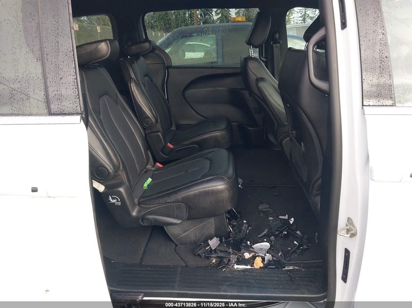 2C4RC1BG9SR584955 2025 CHRYSLER PACIFICA photo no. 8