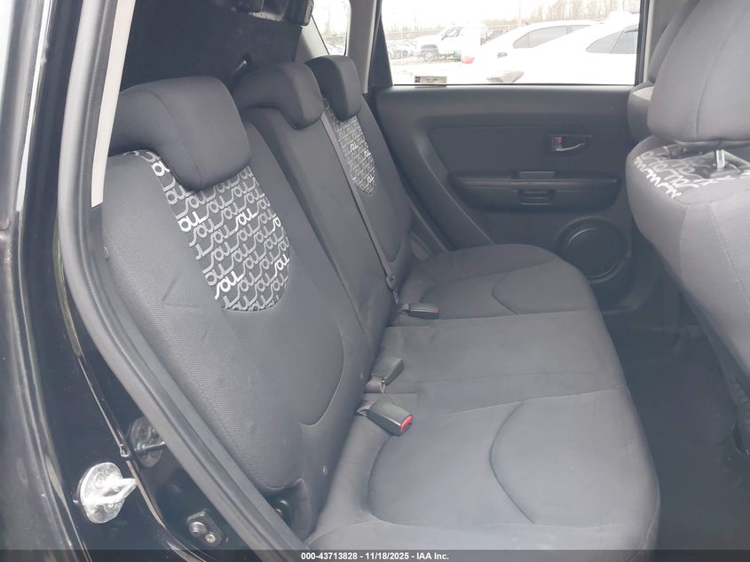 2010 Kia Soul + VIN: KNDJT2A24A7700507 Lot: 43713828