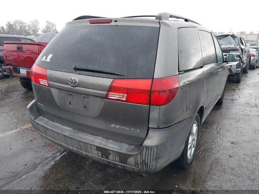 5TDZA22C25S240646 2005 TOYOTA SIENNA photo no. 4