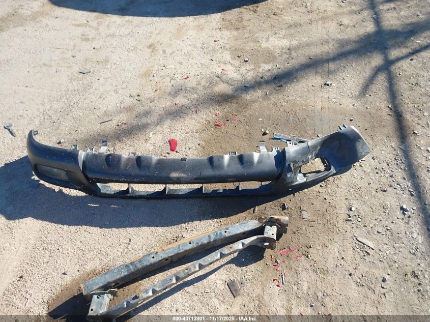 2001 Toyota Tacoma Base V6 VIN: 5TEHN72N91Z734661 Lot: 43713901