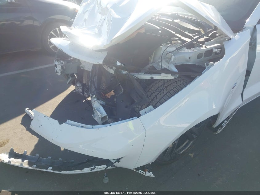 2020 Chevrolet Camaro Rwd 1Lt VIN: 1G1FB1RS7L0135973 Lot: 43713937