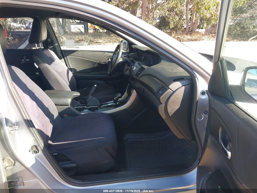 1HGCR2F66HA013577 2017 HONDA ACCORD photo no. 5