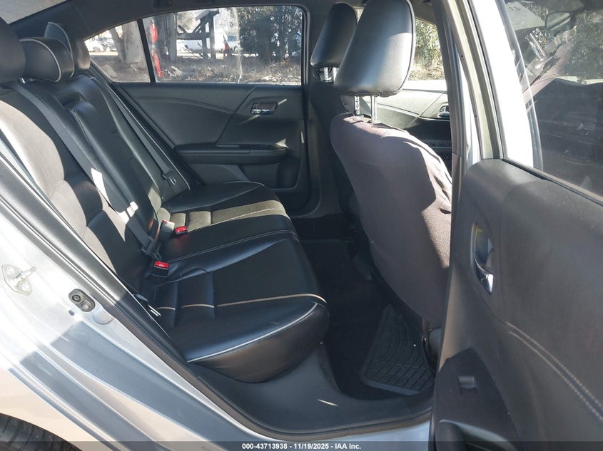 1HGCR2F66HA013577 2017 HONDA ACCORD photo no. 8