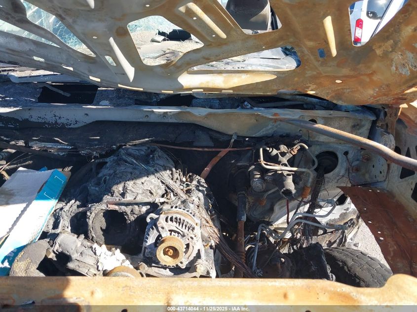 2017 Chevrolet Silverado 3500Hd Chassis Wt VIN: 1GB3CYCG3HF240992 Lot: 43714044