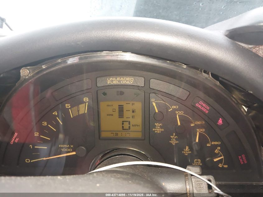 1990 Chevrolet Corvette VIN: 1G1YY2384L5119453 Lot: 43714095