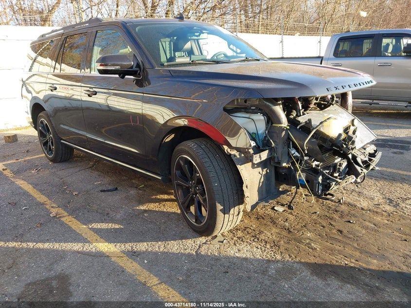 FORD EXPEDITION LIMITED MAX
