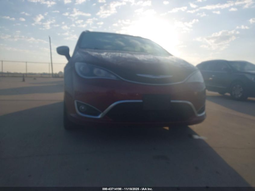 2018 Chrysler Pacifica Limited VIN: 2C4RC1GG4JR339634 Lot: 43714198