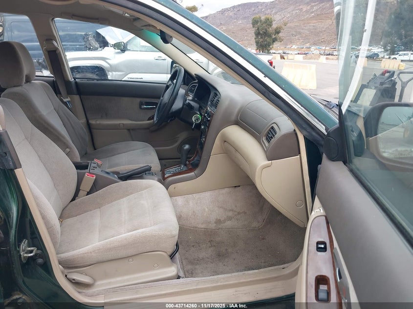4S3BH675827646712 2002 SUBARU OUTBACK photo no. 5