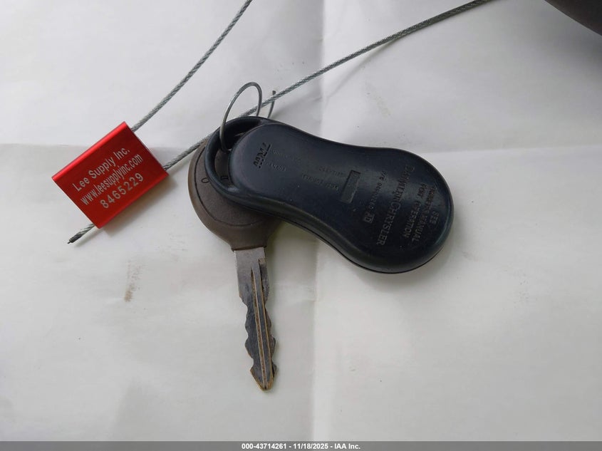 2005 Chrysler Sebring Limited VIN: 1C3EL65R45N705244 Lot: 43714261