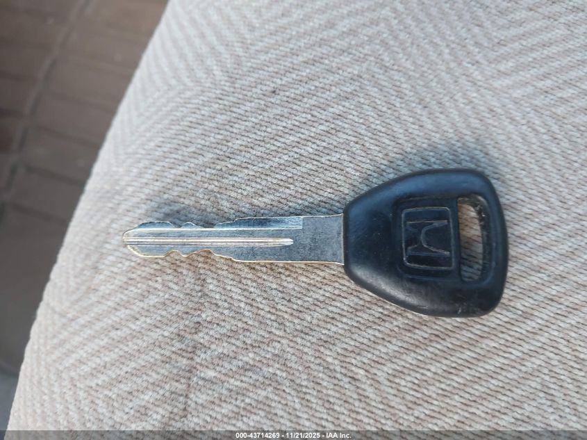 2002 Honda Civic Lx VIN: 1HGES16542L061749 Lot: 43714269