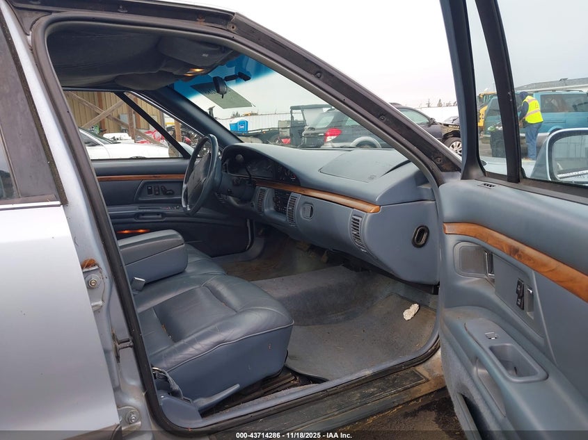 1G3HN52KXS4833915 1995 OLDSMOBILE 88 photo no. 5