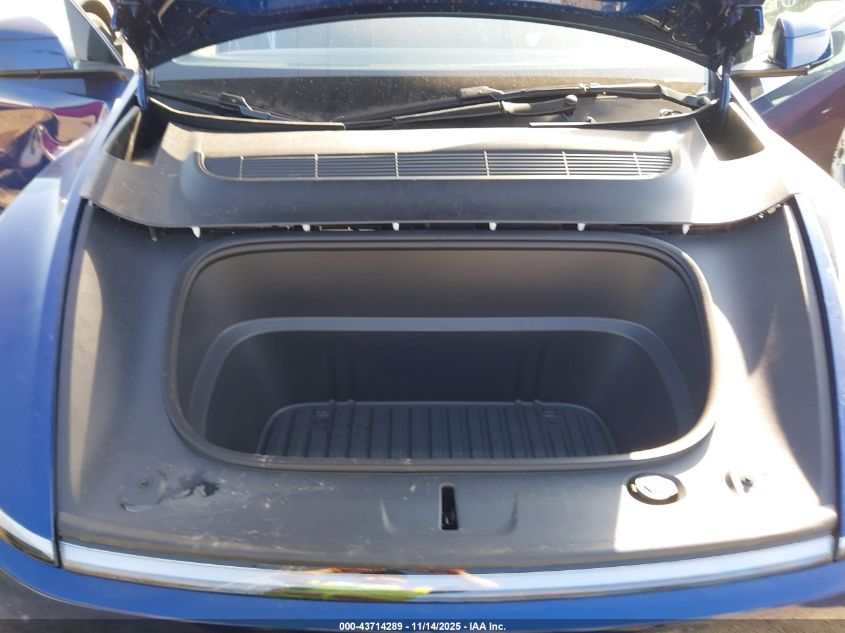 2026 Tesla Model Y Long Range Dual Motor All-Wheel Drive/Long Range Launch Series VIN: 7SAYGDEE2TA449826 Lot: 43714289