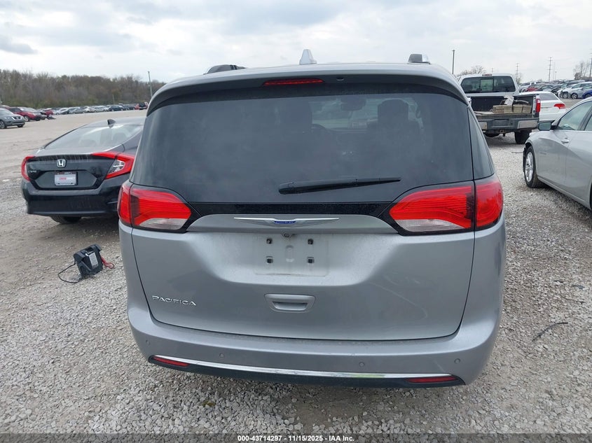 2019 Chrysler Pacifica Touring L Plus VIN: 2C4RC1EG9KR525190 Lot: 43714297