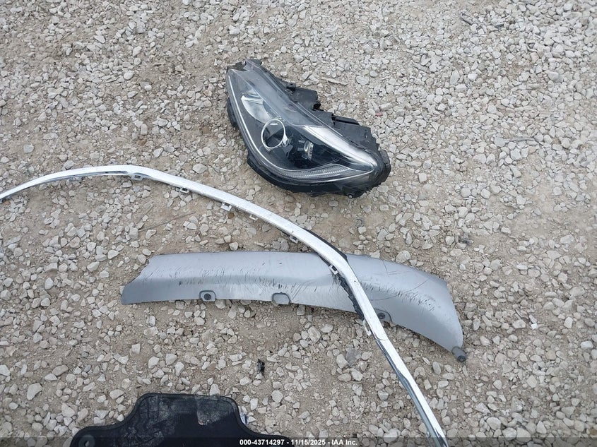 2019 Chrysler Pacifica Touring L Plus VIN: 2C4RC1EG9KR525190 Lot: 43714297