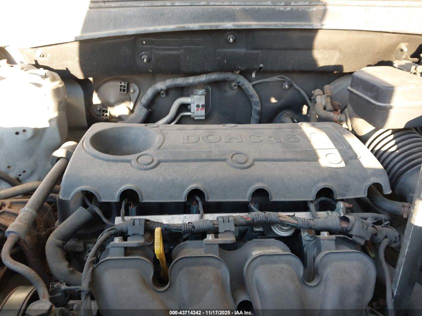 2012 Hyundai Santa Fe Gls VIN: 5XYZGDAB2CG155142 Lot: 43714342