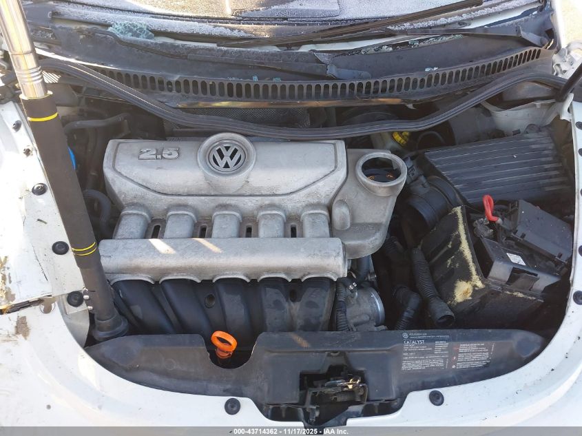 2008 Volkswagen New Beetle Black Tie Edition/Triple White VIN: 3VWFW31C18M517297 Lot: 43714362