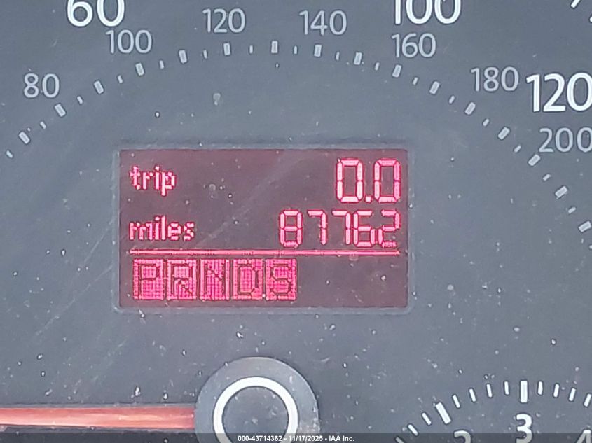 2008 Volkswagen New Beetle Black Tie Edition/Triple White VIN: 3VWFW31C18M517297 Lot: 43714362