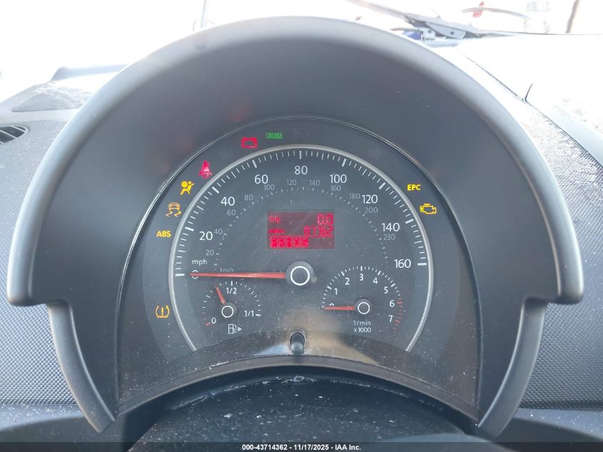 2008 Volkswagen New Beetle Black Tie Edition/Triple White VIN: 3VWFW31C18M517297 Lot: 43714362