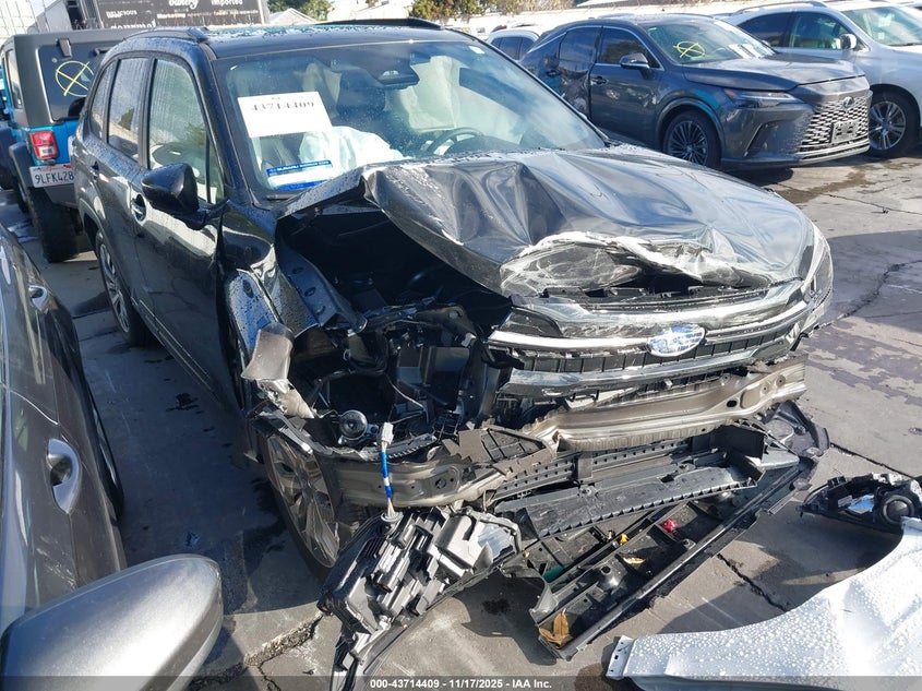 SUBARU FORESTER TOURING