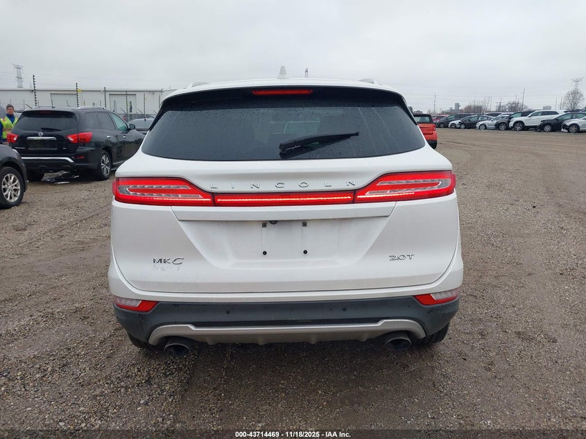 2017 Lincoln Mkc Reserve VIN: 5LMCJ3C95HUL21602 Lot: 43714469
