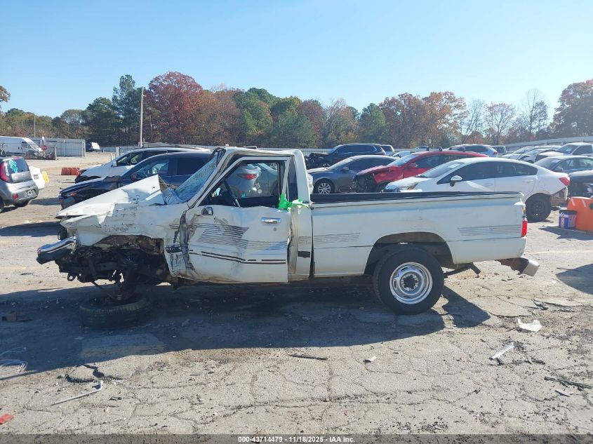 1987 Toyota Pickup 1/2 Ton Rn50 VIN: JT4RN50R8H0242051 Lot: 43714479