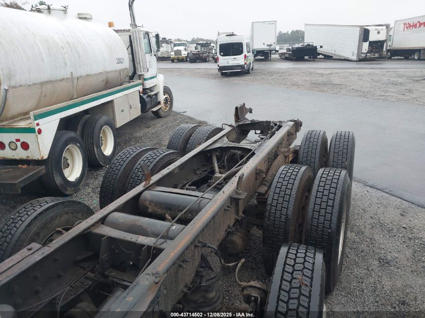 2004 Volvo Vhd VIN: 4V5K99GH54N365541 Lot: 43714502