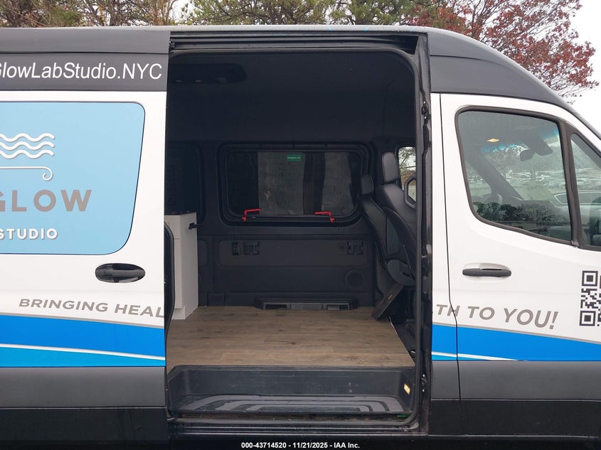 2020 Mercedes-Benz Sprinter 2500 High Roof V6 VIN: W1Z4EGHY0LT020555 Lot: 43714520