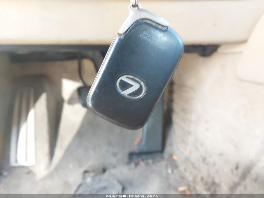 2008 Lexus Ls 460 VIN: JTHBL46F385077154 Lot: 43714540