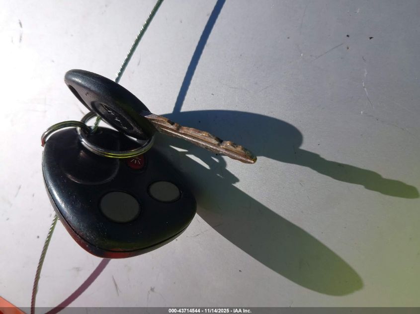 2005 GMC Sierra 1500 Sle VIN: 2GTEC13T651278177 Lot: 43714544