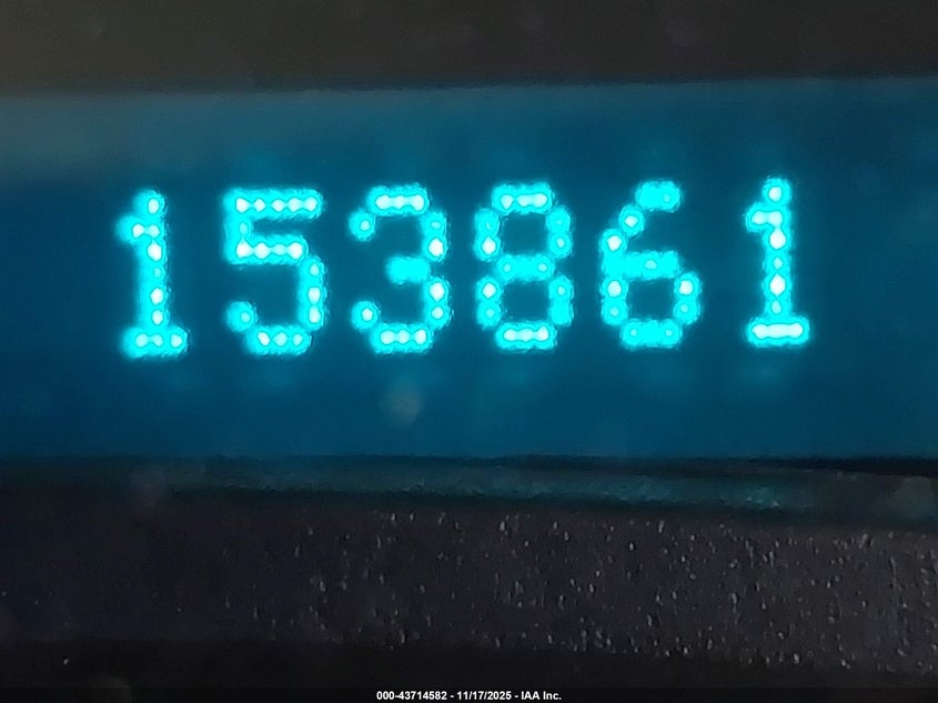 2004 Chevrolet Tahoe Ls VIN: 1GNEC13Z64R282795 Lot: 43714582