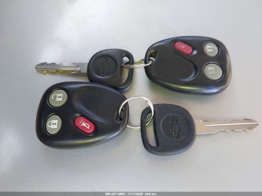 2004 Chevrolet Tahoe Ls VIN: 1GNEC13Z64R282795 Lot: 43714582