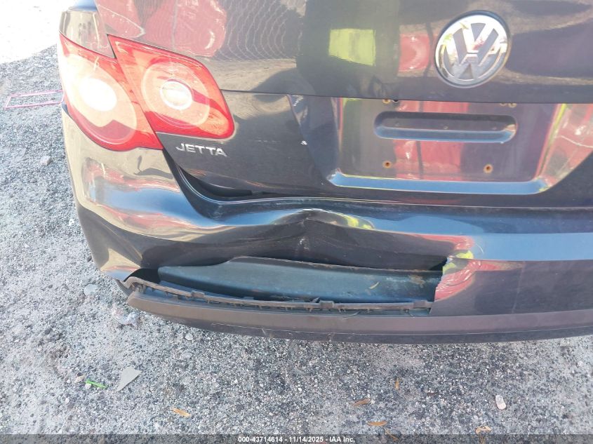 2005 Volkswagen Jetta 2.5 VIN: 3VWRF71K15M610926 Lot: 43714614