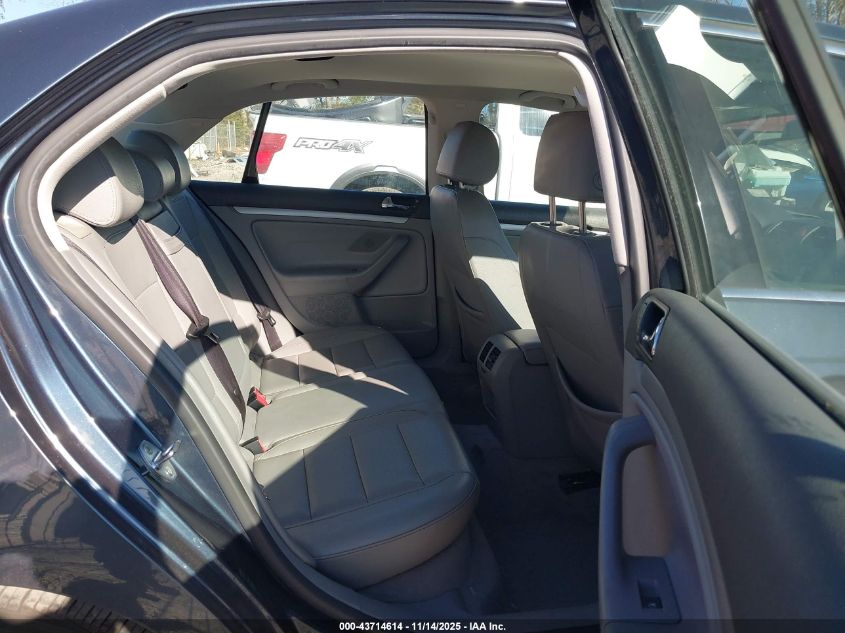 2005 Volkswagen Jetta 2.5 VIN: 3VWRF71K15M610926 Lot: 43714614