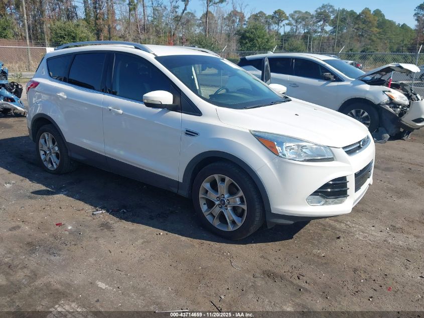FORD ESCAPE TITANIUM