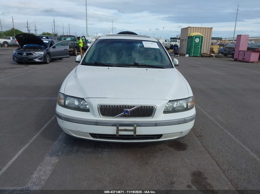 2004 Volvo V70 2.4 VIN: YV1SW61T842376338 Lot: 43714671