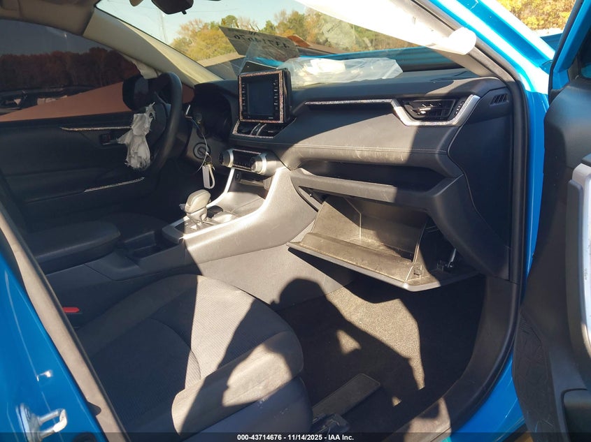 2021 TOYOTA RAV4 HYBRID LE - JTML6RFV8MD503373