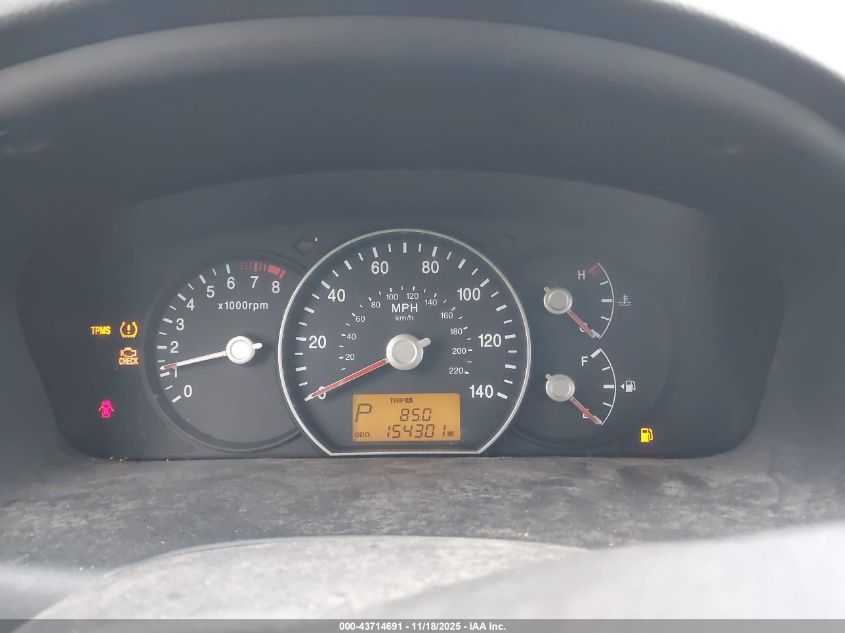 2008 Kia Rondo Lx V6 VIN: KNAFG526X87136544 Lot: 43714691