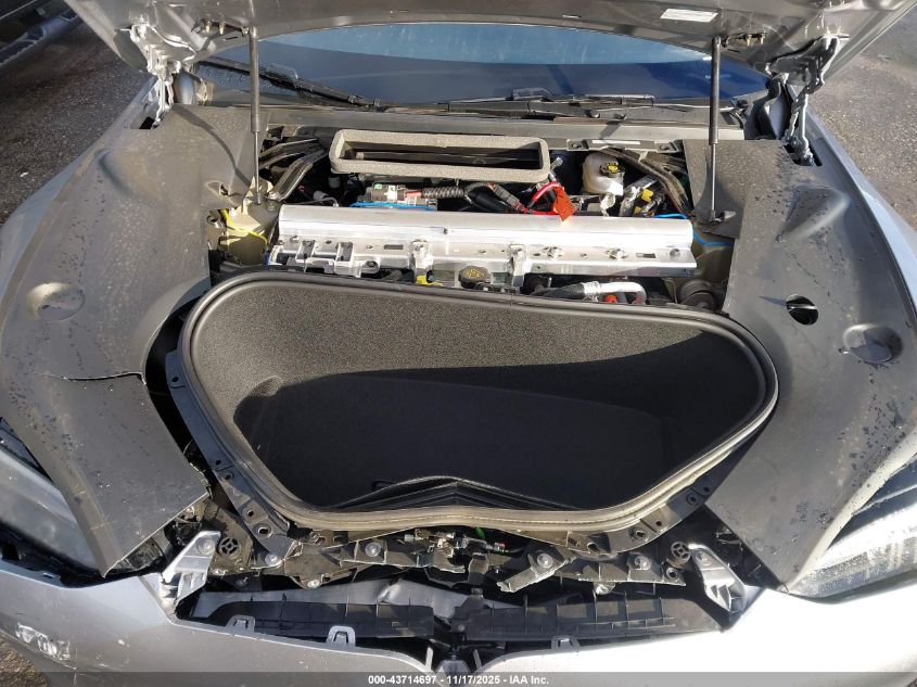 2025 Tesla Model S Rear-Wheel Drive VIN: 5YJSA1E52SF549624 Lot: 43714697