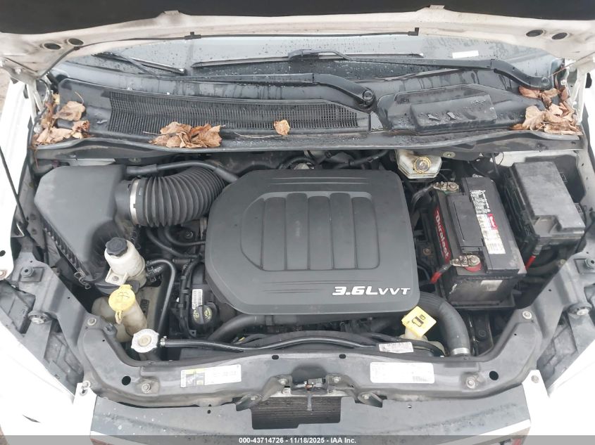 2013 Chrysler Town & Country Touring VIN: 2C4RC1BG2DR758979 Lot: 43714726