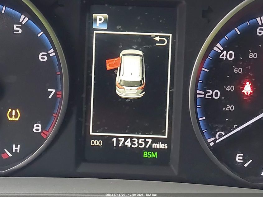 2018 Toyota Rav4 Xle VIN: 2T3WFREV2JW512132 Lot: 43714729