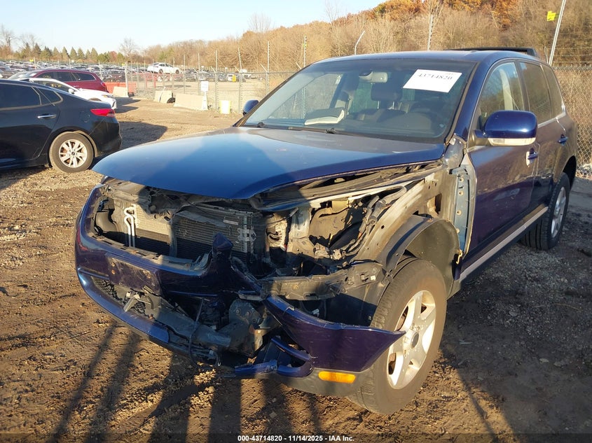 2005 Volkswagen Touareg V6 VIN: WVGBG77L85D003334 Lot: 43714820