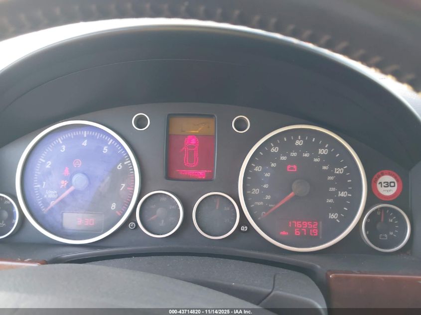 2005 Volkswagen Touareg V6 VIN: WVGBG77L85D003334 Lot: 43714820