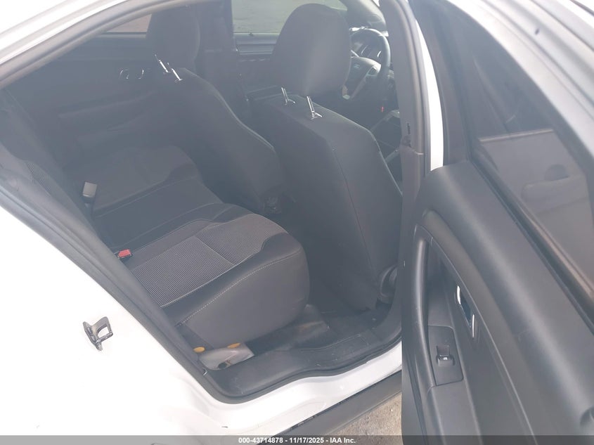 2013 Ford Police Interceptor VIN: 1FAHP2M83DG204532 Lot: 43714878