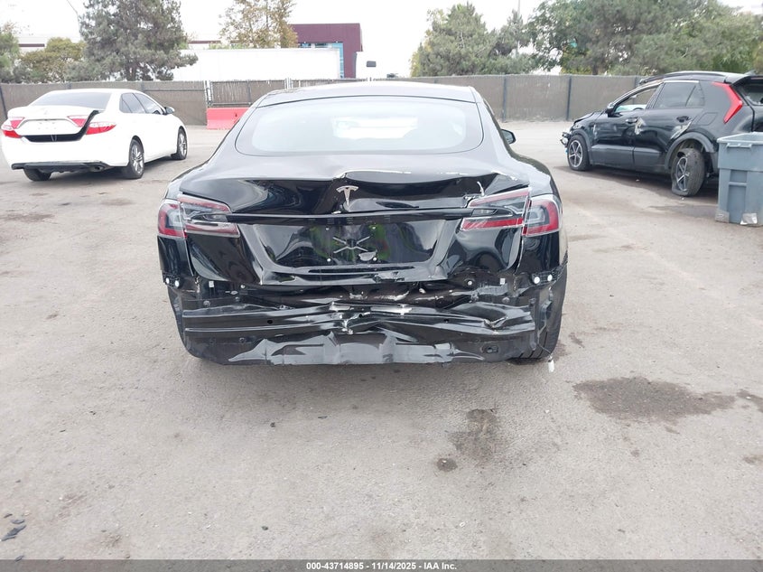 2022 Tesla Model S Dual Motor All-Wheel Drive VIN: 5YJSA1E5XNF463529 Lot: 43714895