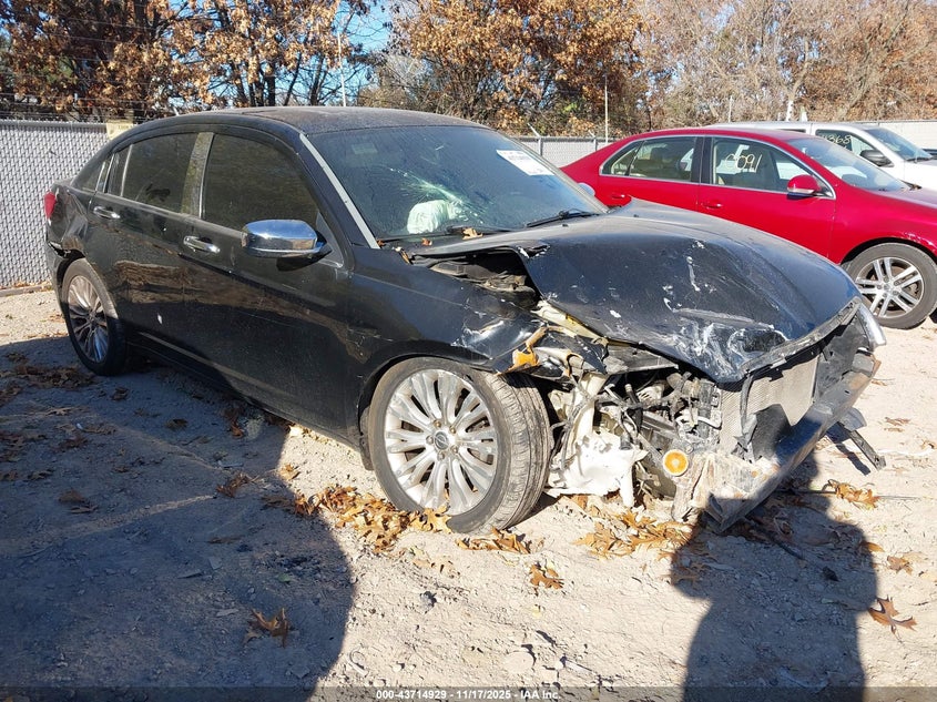 CHRYSLER 200 TOURING