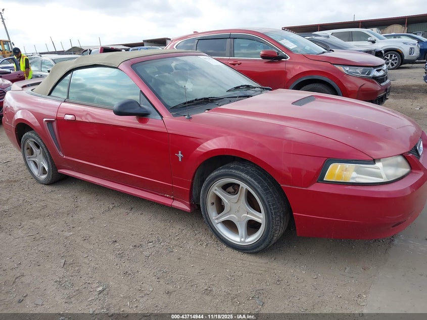 2000 Ford Mustang